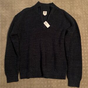 Boys Gap XL (12) sweater